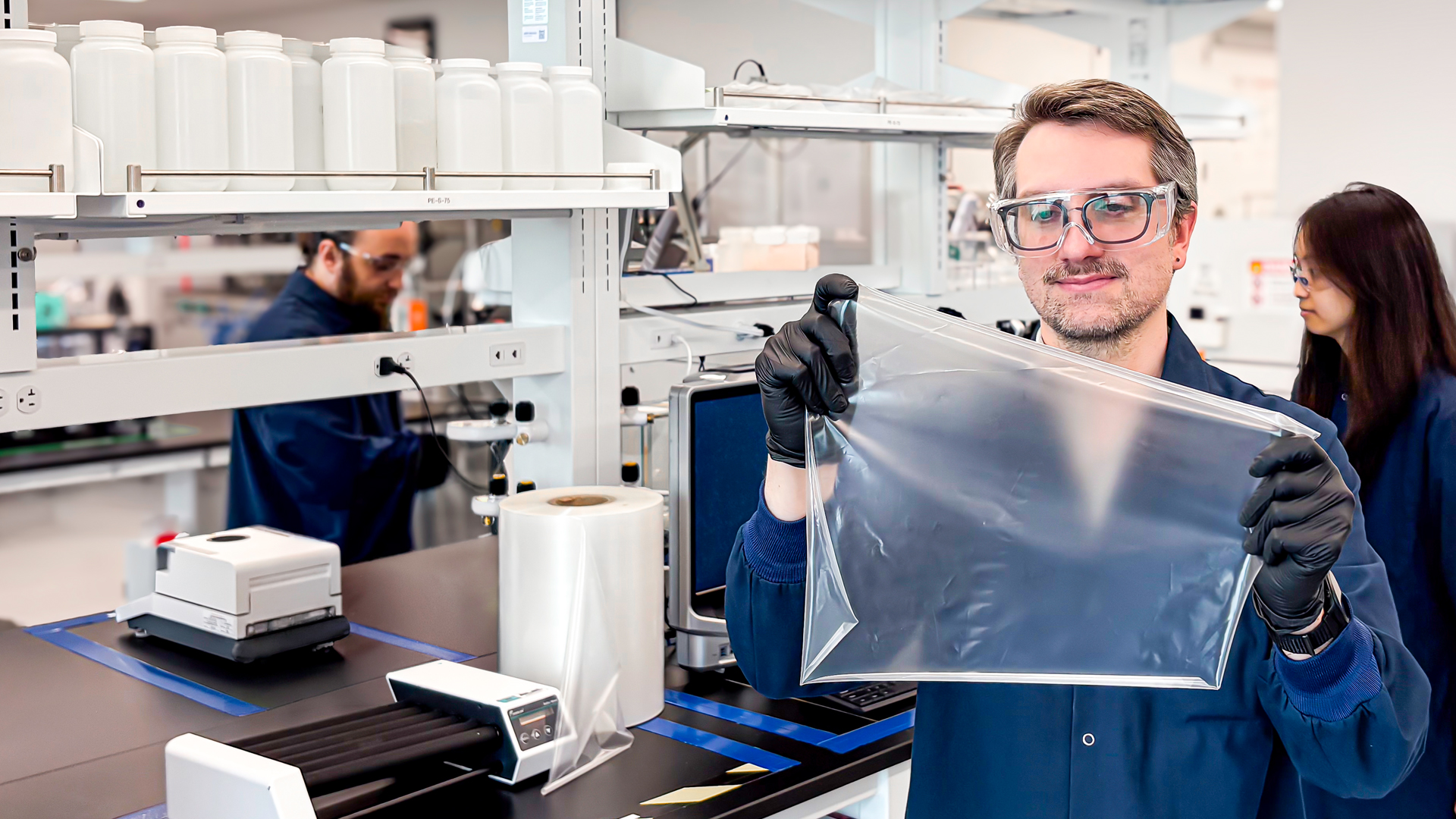 MonoSol Lab Employee